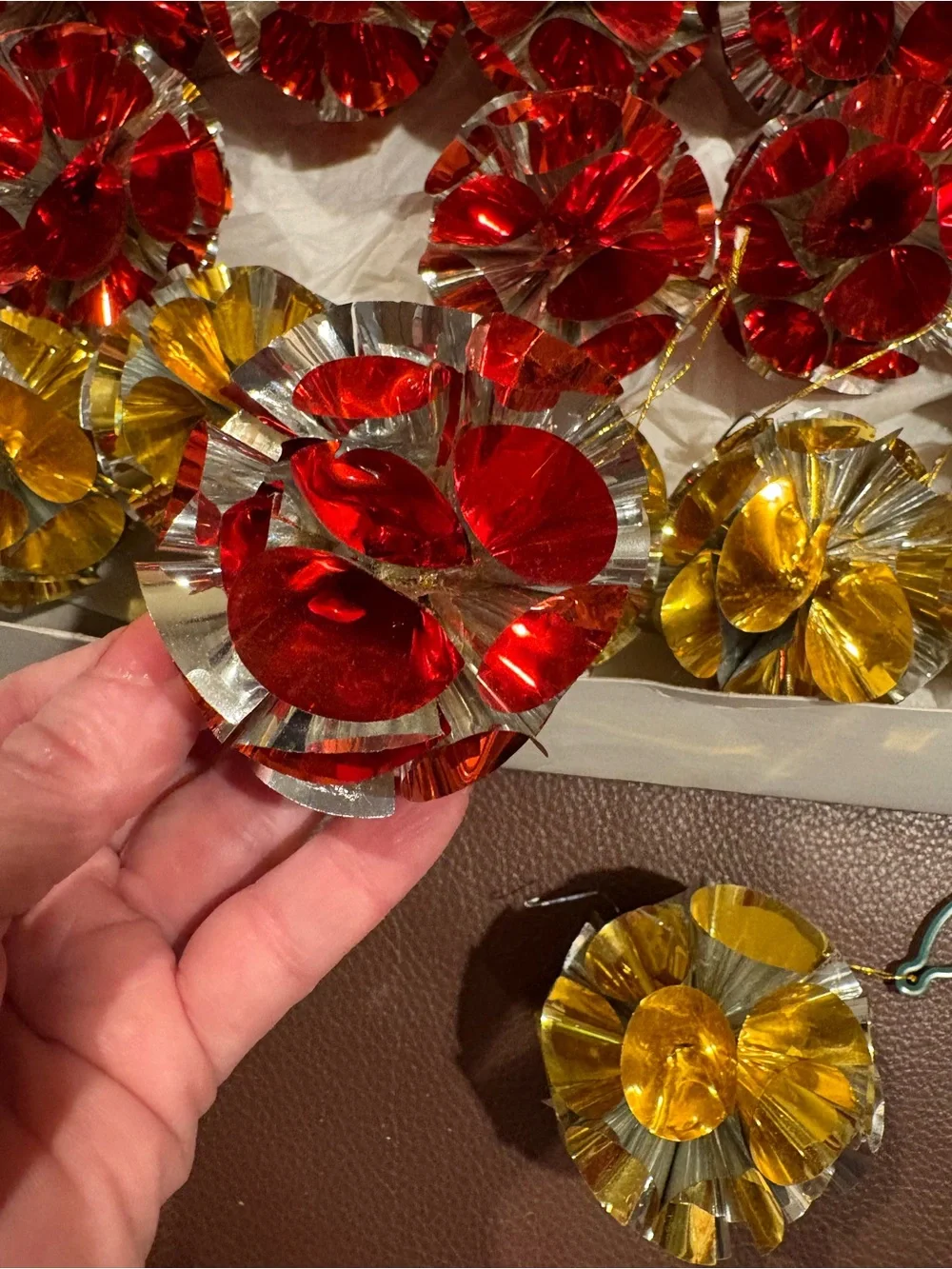 Metallic Foil Flower Cupcake Liners - Red & Gold